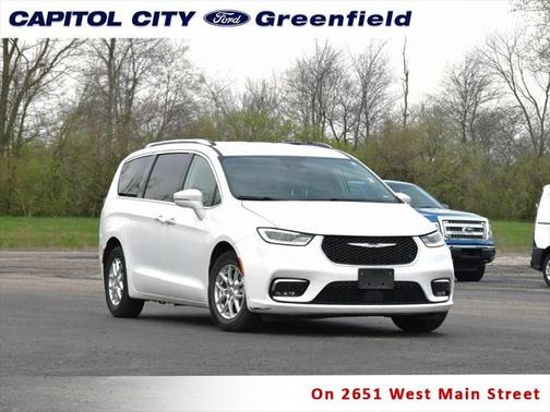 2021 Chrysler Pacifica Touring L