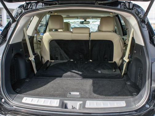 2016 INFINITI QX60 Base