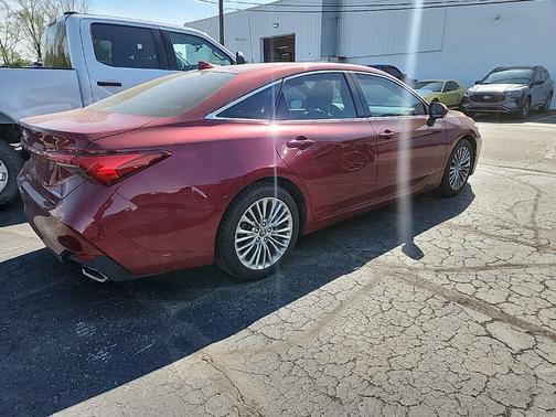Ruby Flare Pearl 2020 Toyota Avalon Limited
