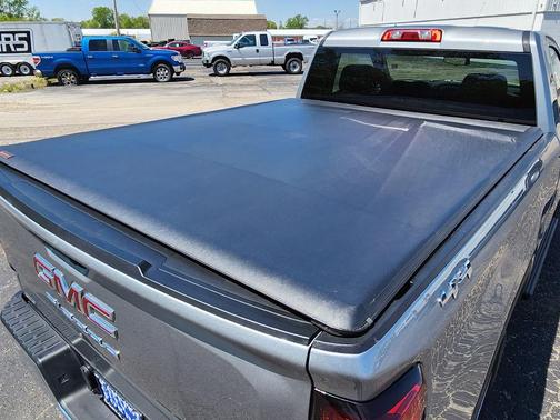 Sterling Metallic 2025 GMC Sierra 1500 Pro