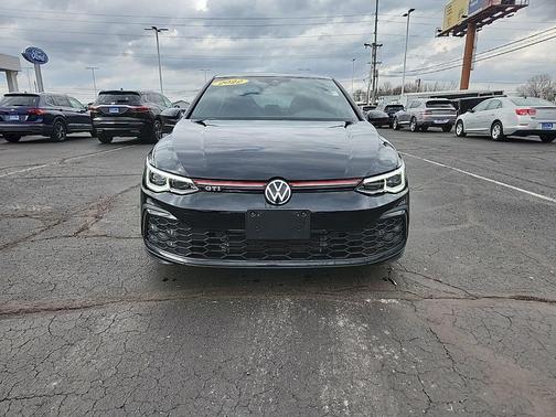 2022 Volkswagen Golf GTI 2.0T SE DSG