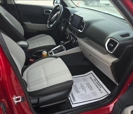 2021 Hyundai VENUE SEL