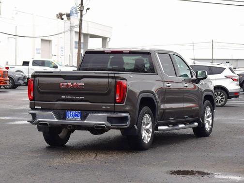 2019 GMC Sierra 1500 SLT