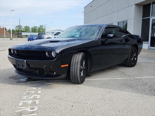 2021 Dodge Challenger SXT