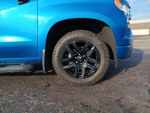 Glacier Blue Metallic 2022 Chevrolet Silverado 1500 RST