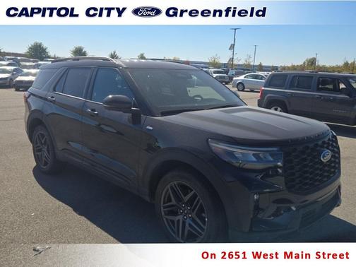 2025 Ford Explorer ST-Line