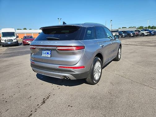 Radiance Metallic 2022 Lincoln Corsair Standard