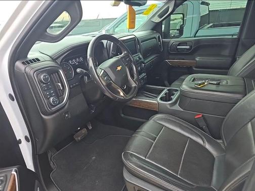 2021 Chevrolet Silverado 3500 High Country