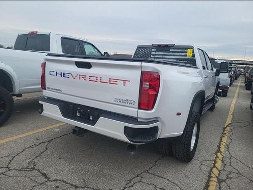 2021 Chevrolet Silverado 3500 High Country