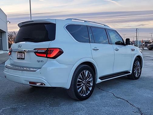 2021 INFINITI QX80 SENSORY AWD