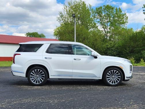 Hyper White 2024 Hyundai PALISADE Calligraphy