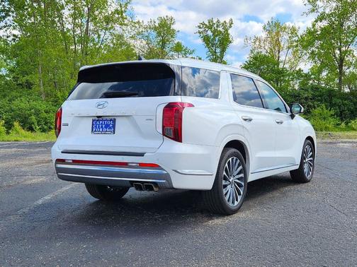 Hyper White 2024 Hyundai PALISADE Calligraphy