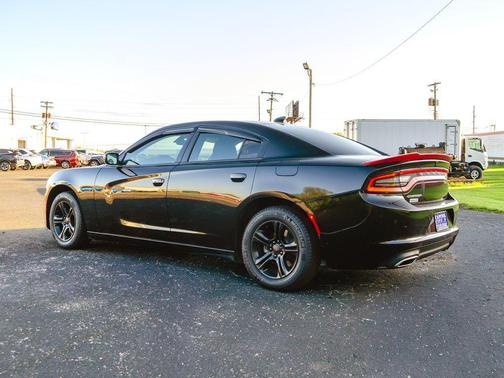 Pitch Black Clearcoat 2023 Dodge Charger SXT