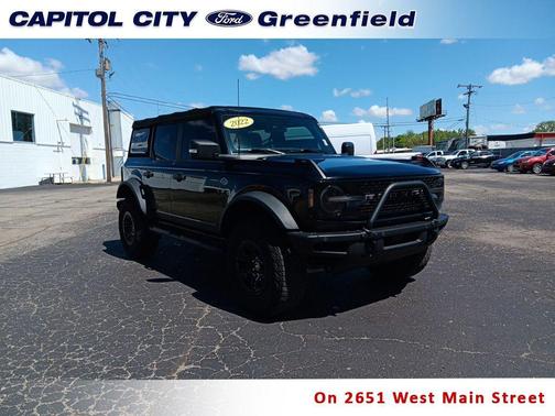 Shadow Black 2022 Ford Bronco Wildtrak