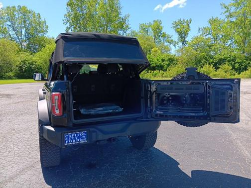 Shadow Black 2022 Ford Bronco Wildtrak