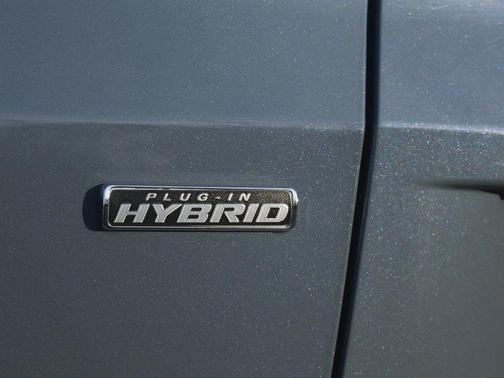 2023 Ford Escape PHEV SE
