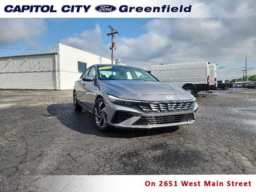 Fluid Metal 2025 Hyundai ELANTRA Limited