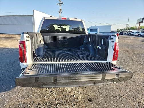 Oxford White 2024 Ford F-150 XLT