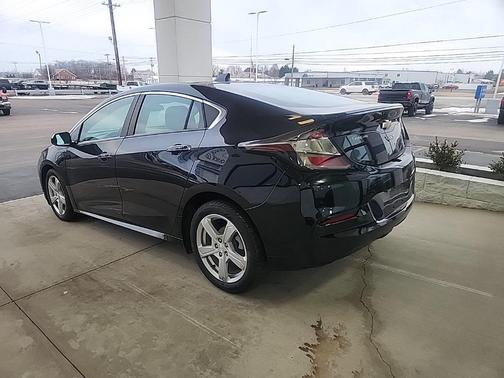 2018 Chevrolet Volt LT