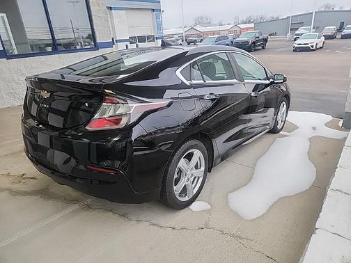 2018 Chevrolet Volt LT