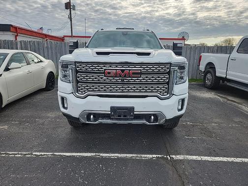 Summit White 2023 GMC Sierra 2500 Denali