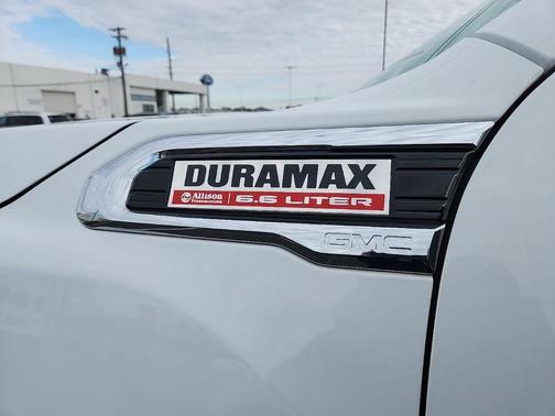 Summit White 2023 GMC Sierra 2500 Denali