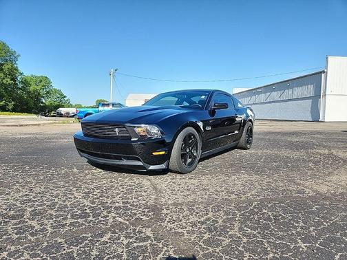 Ebony 2011 Ford Mustang GT Premium