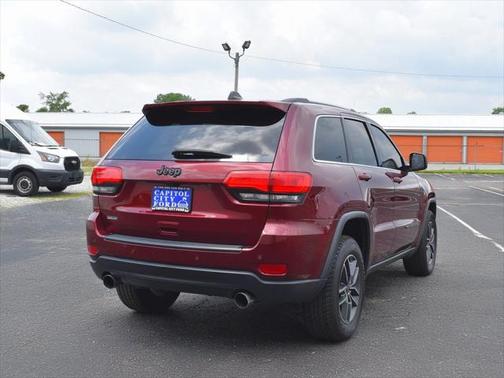 2019 Jeep Grand Cherokee Laredo