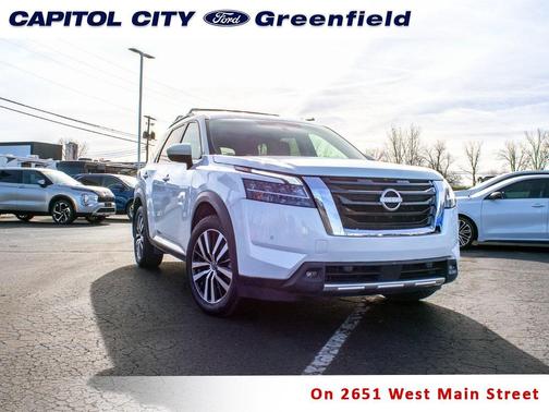 2024 Nissan Pathfinder Platinum 4WD