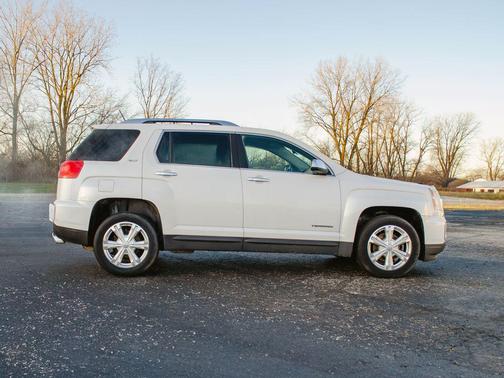 2017 GMC Terrain SLT