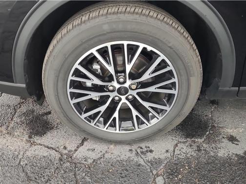 2024 Ford Escape PHEV SE