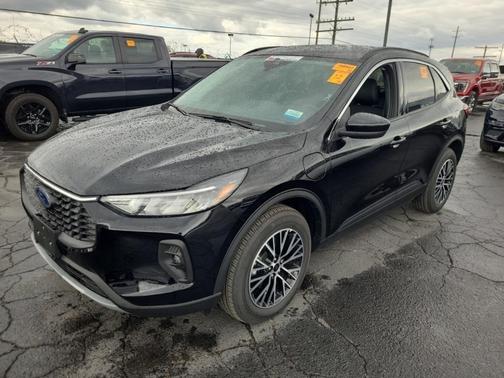 2024 Ford Escape PHEV SE