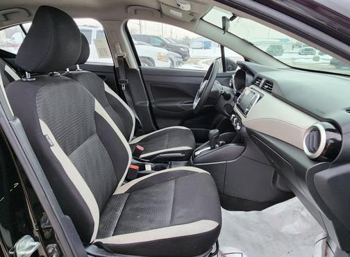 2022 Nissan Versa 1.6 SV