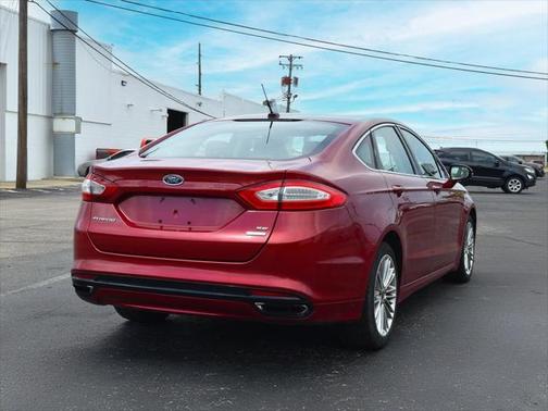 2014 Ford Fusion SE