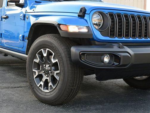 2024 Jeep Gladiator Nighthawk