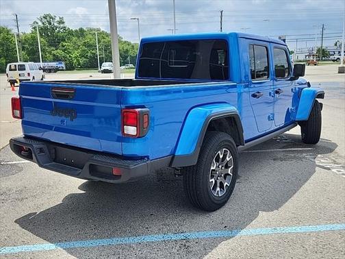 2024 Jeep Gladiator Sport