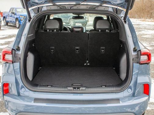 2023 Ford Escape ST-Line Elite