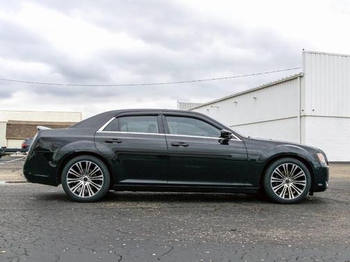 2014 Chrysler 300 S
