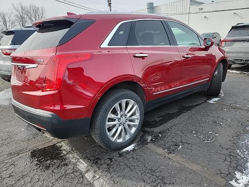 2019 Cadillac XT5 Luxury