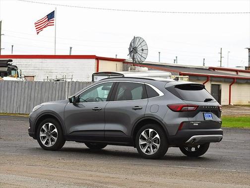 2023 Ford Escape Platinum