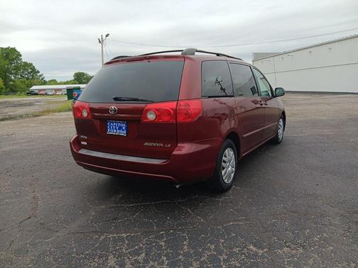 Salsa Red Pearl 2008 Toyota Sienna CE