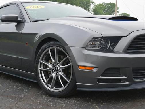 2014 Ford Mustang V6 Premium