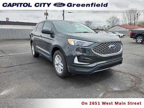 Forged Green Metallic 2023 Ford Edge SEL