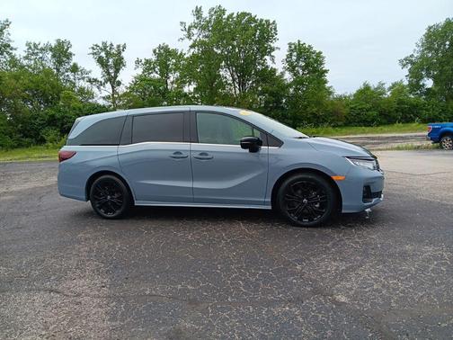 Sonic Gray Pearl 2025 Honda Odyssey Sport-L