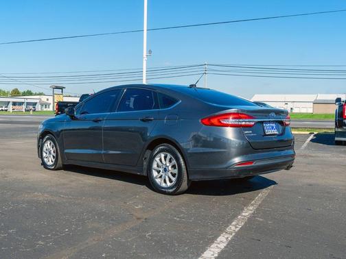 2018 Ford Fusion S