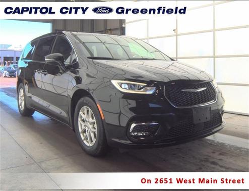 2025 Chrysler Pacifica L