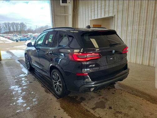 2023 BMW X5 PHEV xDrive45e