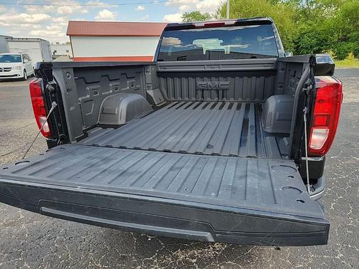 Onyx Black 2022 GMC Sierra 1500 Pro