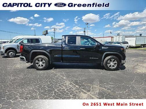 Onyx Black 2022 GMC Sierra 1500 Pro
