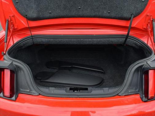 2015 Ford Mustang V6